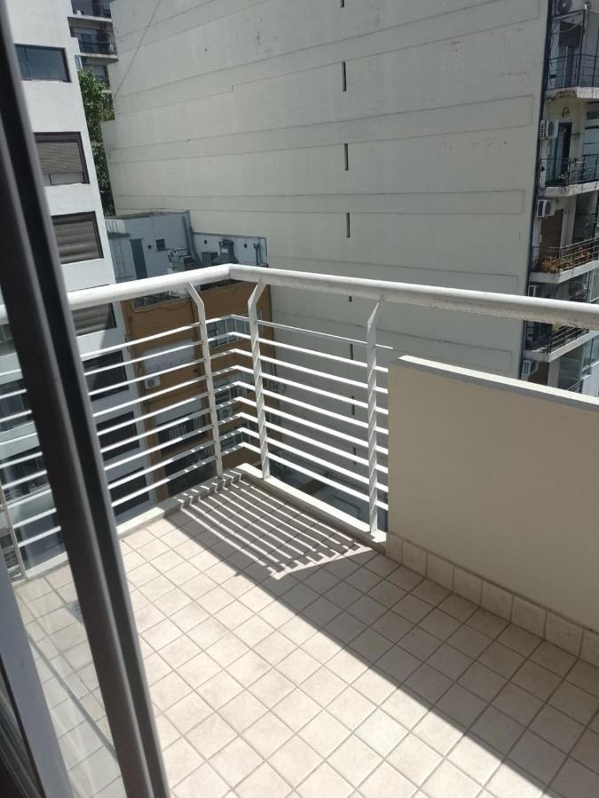 Relax En Palermo Con Gran Balcon Y Wifi 300Mb Buenos Aires Luaran gambar