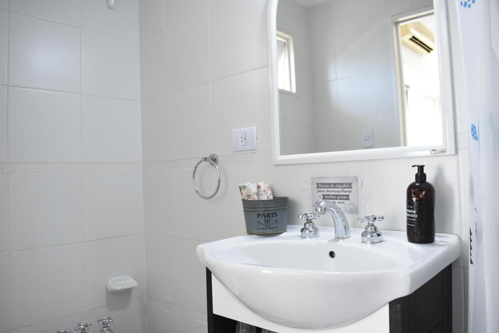 Relax En Palermo Con Gran Balcon Y Wifi 300Mb Buenos Aires Luaran gambar